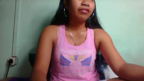 Snapshot of rinah856024 chatting on 01-09-26, 06:05 rinah856024 online show from 01-09-26, 06:05