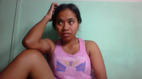 Snapshot of rinah856024 chatting on 01-09-26, 07:26 rinah856024 online show from 01-09-26, 07:26