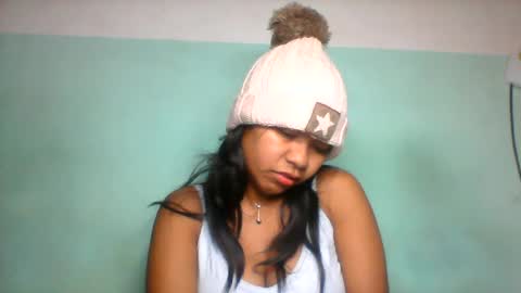 Snapshot of rinah856024 chatting on 07-07-26, 03:42 rinah856024 online show from 07-07-26, 03:42