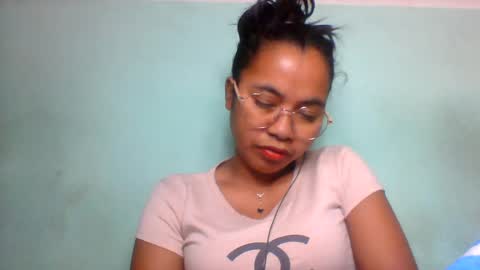 Snapshot of rinah856024 chatting on 07-28-26, 02:13 rinah856024 online show from 07-28-26, 02:13