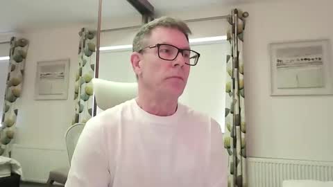 Snapshot of ringomar chatting on 02-19-26, 09:38 Rob online show from 02-19-26, 09:38