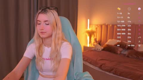 aiko  online show from 02-25-26, 04:05