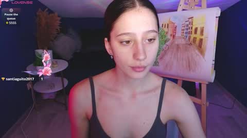 Snapshot of rioestrella chatting on 10-15-25, 03:34 Emilia online show from 10-15-25, 03:34