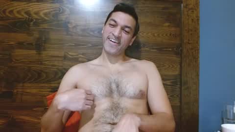 Snapshot of riomorado chatting on 12-28-24, 01:29 Rio Morado online show from 12-28-24, 01:29