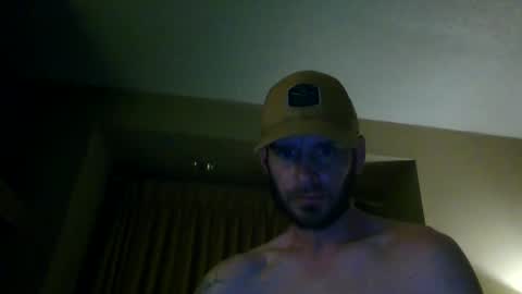 Snapshot of ripperusa33 chatting on 10-27-25, 10:25 ripperusa33 online show from 10-27-25, 10:25