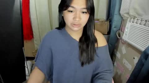 Snapshot of riri_bowa chatting on 02-24-26, 03:48 RIRI online show from 02-24-26, 03:48