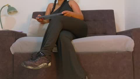 Snapshot of ririibrunette__ chatting on 06-05-26, 07:41 RIRI online show from 06-05-26, 07:41