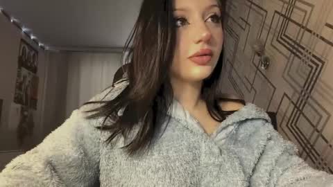 Nicole online show from 04-22-26, 02:40