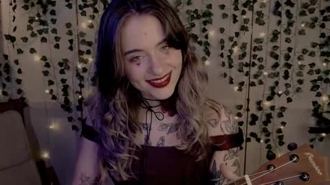 Snapshot of risha_laass chatting on 02-14-25, 08:15 risha_laass online show from 02-14-25, 08:15