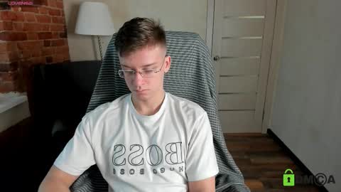 Snapshot of rishu_ chatting on 10-10-25, 10:47 VAnitas online show from 10-10-25, 10:47