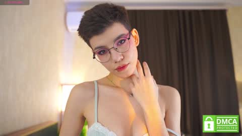 Snapshot of riskyteasse chatting on 01-25-25, 07:28 Agnes online show from 01-25-25, 07:28