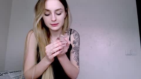 Snapshot of rita_orra chatting on 01-18-25, 10:39 Rita online show from 01-18-25, 10:39
