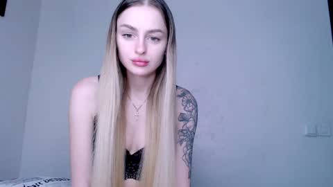 Snapshot of rita_orra chatting on 01-20-25, 10:29 Rita online show from 01-20-25, 10:29