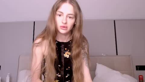 Snapshot of rita_orra chatting on 07-15-26, 07:35 Rita online show from 07-15-26, 07:35