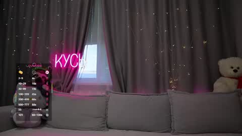 Snapshot of ritakycb chatting on 06-29-26, 01:01 Rita online show from 06-29-26, 01:01