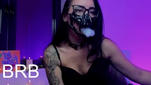 Snapshot of ritasunset chatting on 10-29-25, 11:56 Miss Rita online show from 10-29-25, 11:56