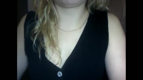 RiveraMaureen online show from 10-21-25, 09:26