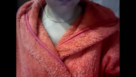 RiveraMaureen online show from 11-14-25, 03:38