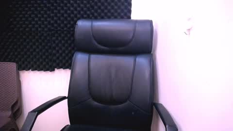 riyah_parker online show from 06-06-26, 02:44
