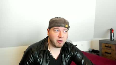 rlplover9 online show from 12-25-24, 04:43