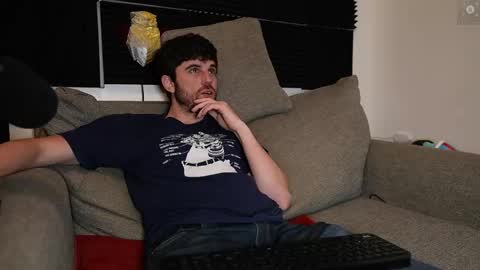Ryan aka KeylimeRy online show from 05-28-26, 06:54