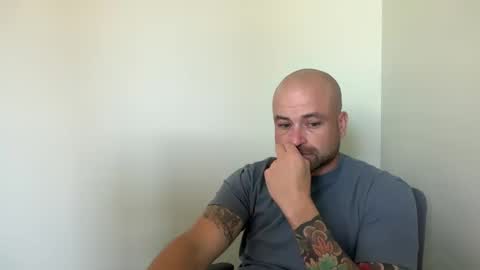 roadking1122 online show from 10-23-25, 05:12