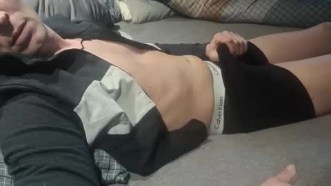 Snapshot of rob35jr chatting on 02-17-26, 11:07 rob35jr online show from 02-17-26, 11:07