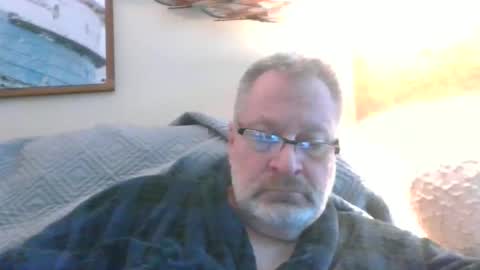 Snapshot of rob872217 chatting on 12-26-24, 03:31 rob872217 online show from 12-26-24, 03:31