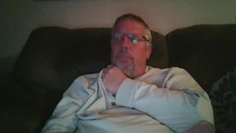 Snapshot of rob9271963 chatting on 01-24-25, 01:03 Rob online show from 01-24-25, 01:03