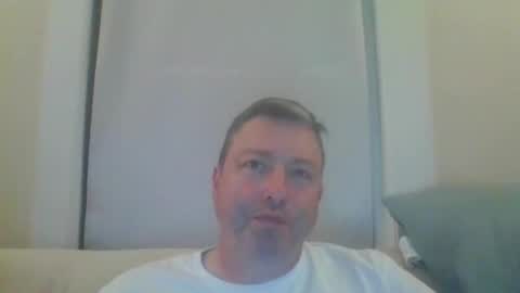 Snapshot of rob_bower_guy chatting on 11-16-25, 01:00 rob_bower_guy online show from 11-16-25, 01:00