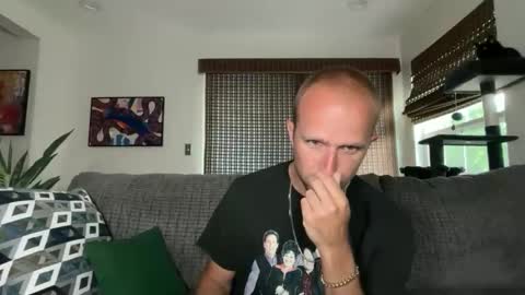 Snapshot of rob_ryder chatting on 06-03-26, 01:30 rob ryder online show from 06-03-26, 01:30