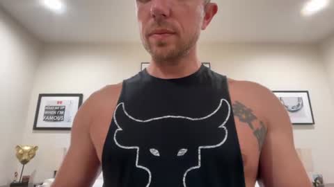Snapshot of rob_ryder chatting on 07-23-26, 10:19 rob ryder online show from 07-23-26, 10:19