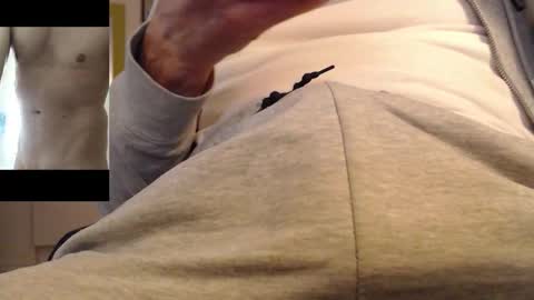 Snapshot of robby66_56 chatting on 10-01-25, 06:36 robby66_56 online show from 10-01-25, 06:36