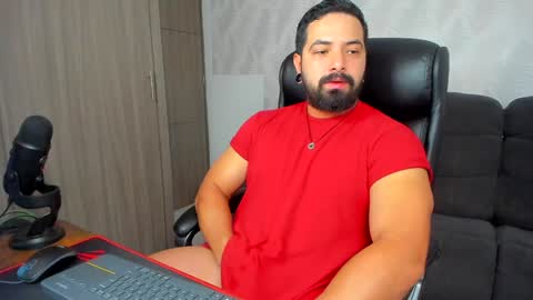 Snapshot of robby_k chatting on 01-15-25, 12:51 Robby online show from 01-15-25, 12:51