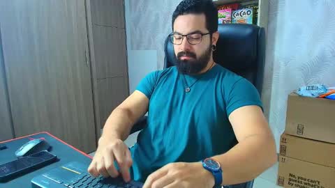 Robby online show from 12-15-25, 03:33