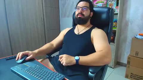 Robby online show from 12-18-25, 02:39