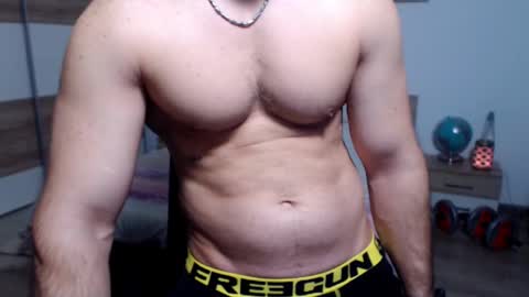 Snapshot of robbyshawz chatting on 11-20-25, 06:46 robbyshawz online show from 11-20-25, 06:46