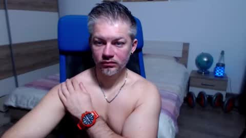 Snapshot of robbyshawz chatting on 12-01-25, 07:13 robbyshawz online show from 12-01-25, 07:13