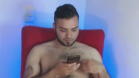 Snapshot of robert_leroy chatting on 02-15-25, 03:28 Stiven - online show from 02-15-25, 03:28