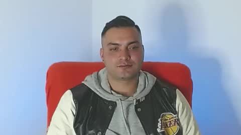 Snapshot of robert_leroy chatting on 10-24-25, 06:10 Stiven - online show from 10-24-25, 06:10