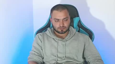 Stiven - online show from 07-04-26, 05:30