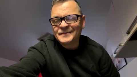 robert_tino online show from 01-06-26, 08:40