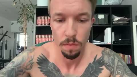 robert_x666 online show from 07-27-26, 06:04