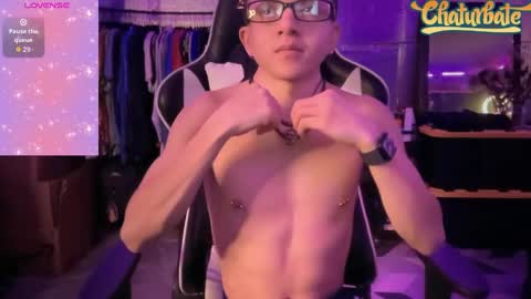 Robert Cici Jr. online show from 10-27-25, 01:53