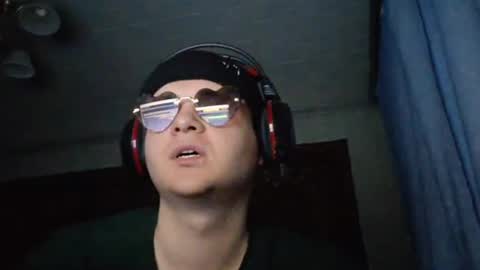 Snapshot of robertdedildo chatting on 11-08-25, 01:55 Robert online show from 11-08-25, 01:55