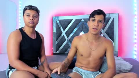 Robert Miller And Mael Thompson  online show from 01-07-25, 04:39