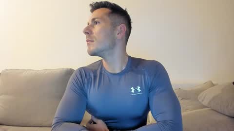 roberto4ever online show from 02-04-26, 04:13