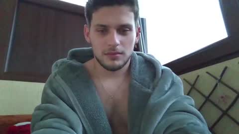 Snapshot of roberto_twink1 chatting on 12-02-24, 05:59 Roberto online show from 12-02-24, 05:59