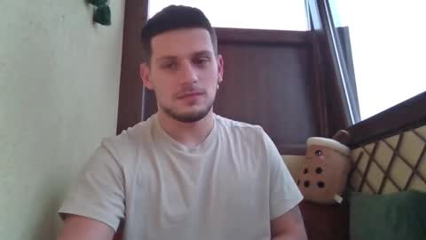 Snapshot of roberto_twink1 chatting on 11-13-25, 05:39 Roberto online show from 11-13-25, 05:39