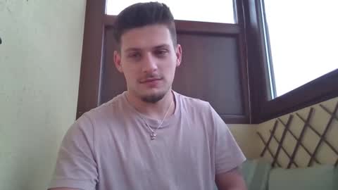 Snapshot of roberto_twink1 chatting on 01-11-26, 12:54 Roberto online show from 01-11-26, 12:54